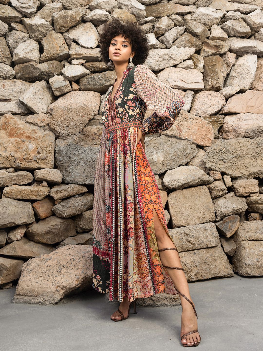Bhanuni Floral Printed V-Neck Empire Maxi Dress