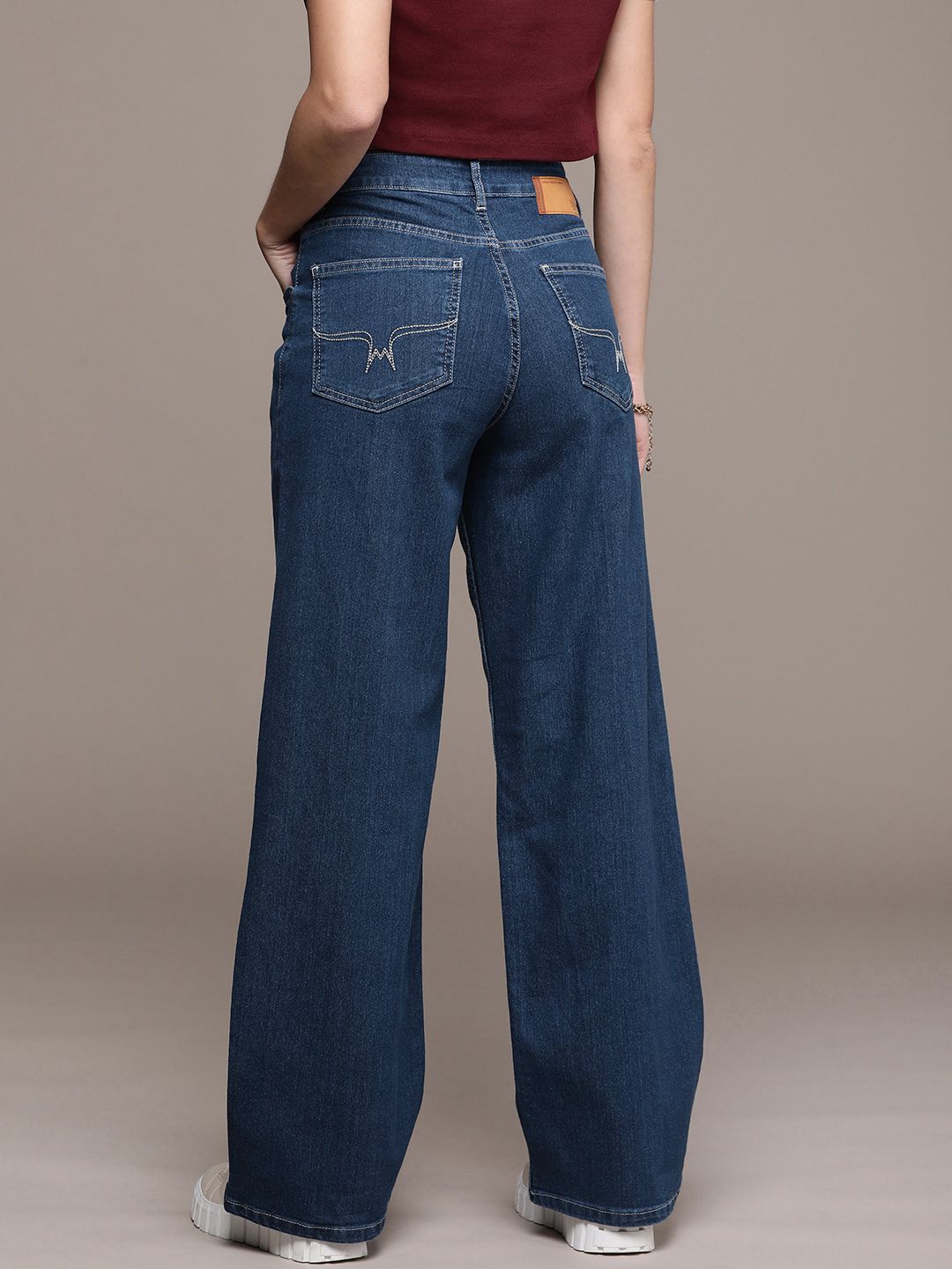 The Life Co. Women Wide Leg High-Rise Light Fade Stretchable Jeans - Image 3