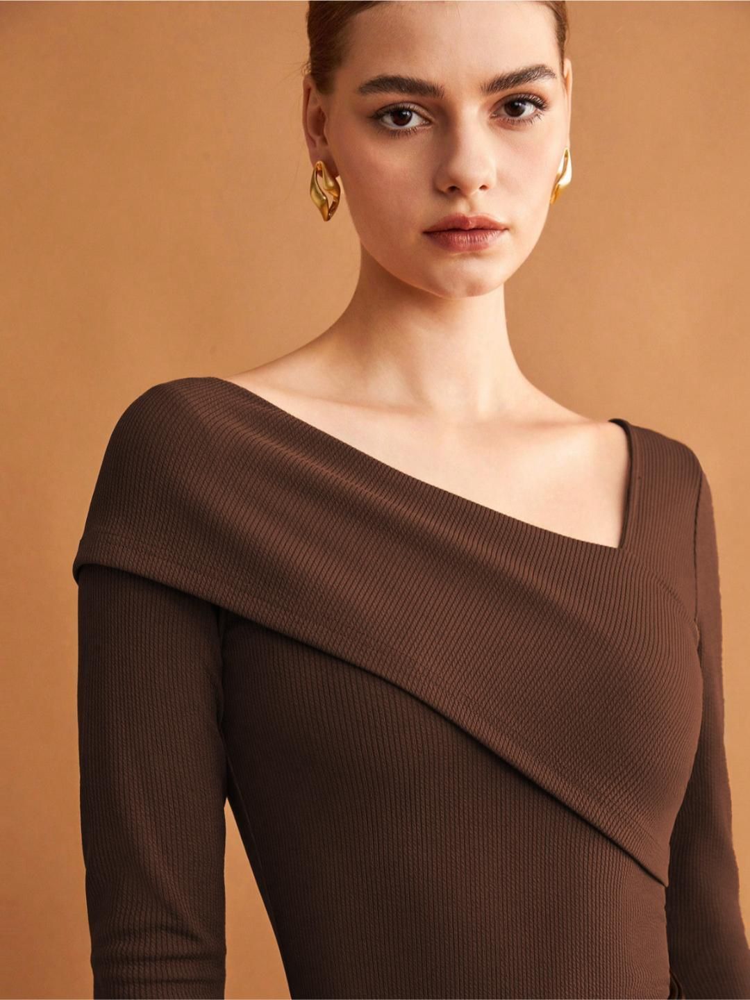 Women Sweetheart Neck Cotton Top - Image 4