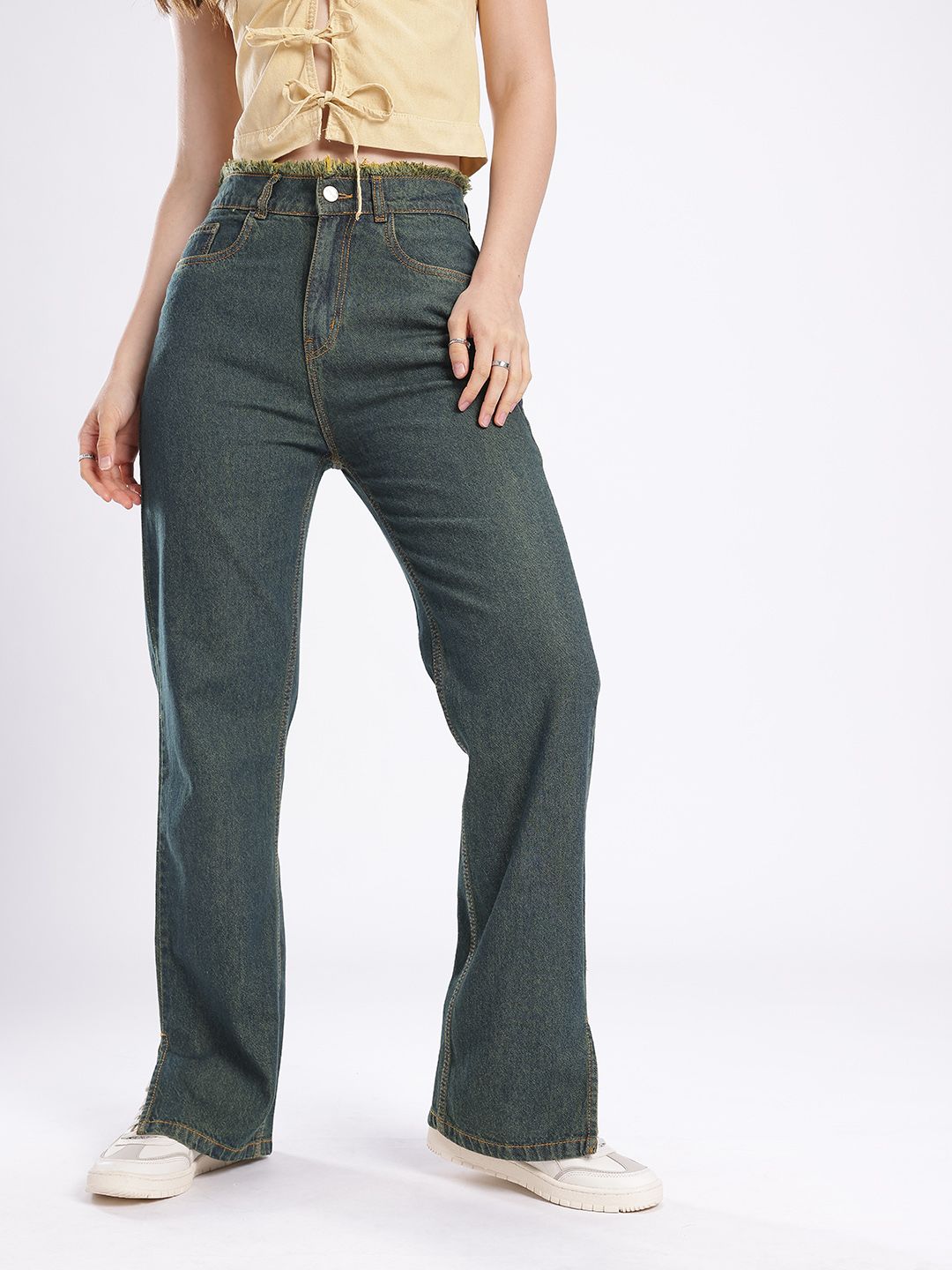 glitchez Women Frayed & Slit Straight Fit High-Rise Light Fade Jeans - Image 2