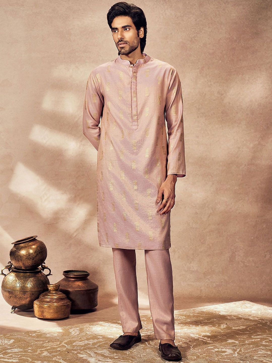 Ethnic Motifs Printed Zari Mandarin Collar Straight Kurta