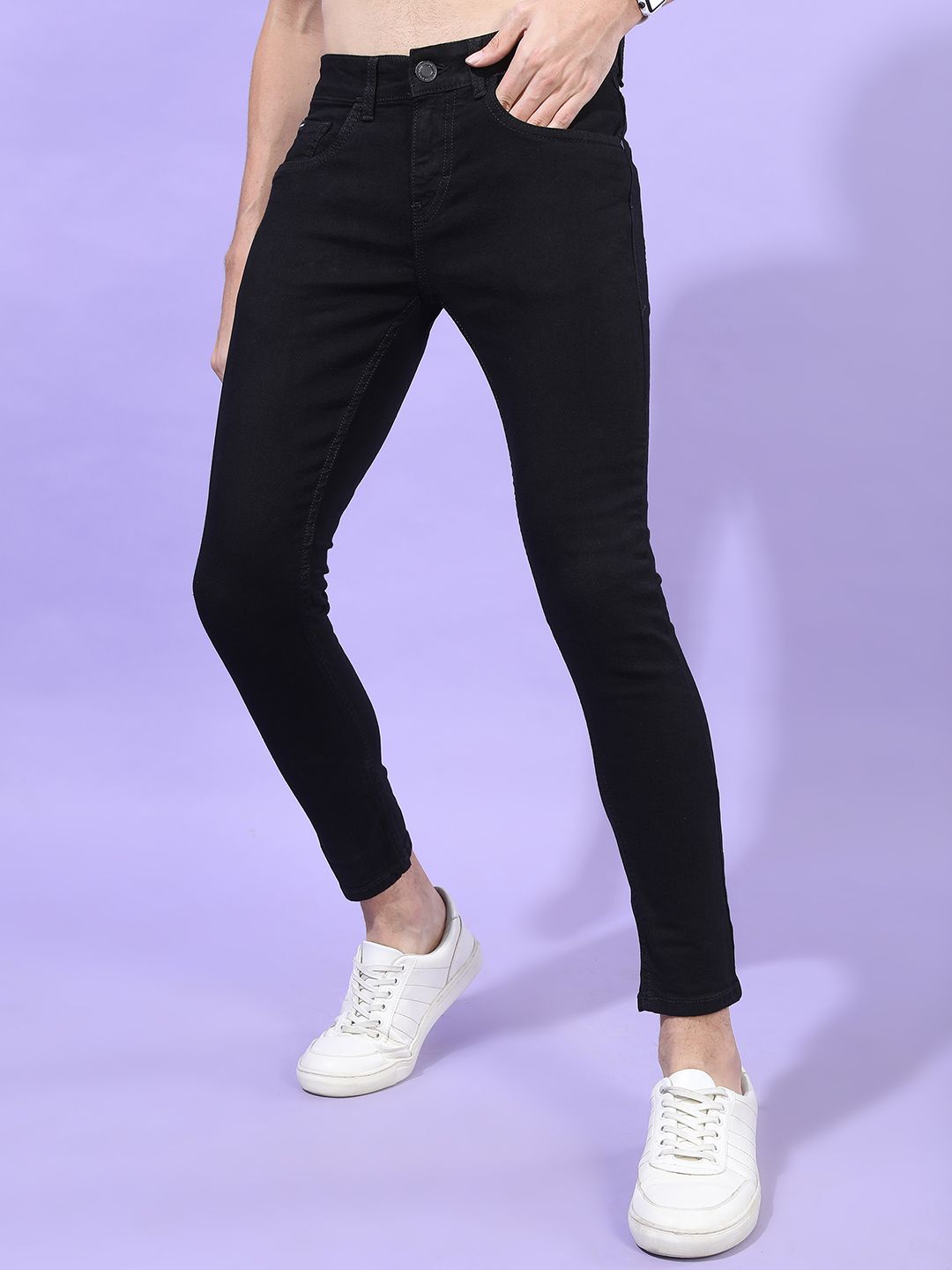 Men Black Tapered Fit Jeans - Image 2