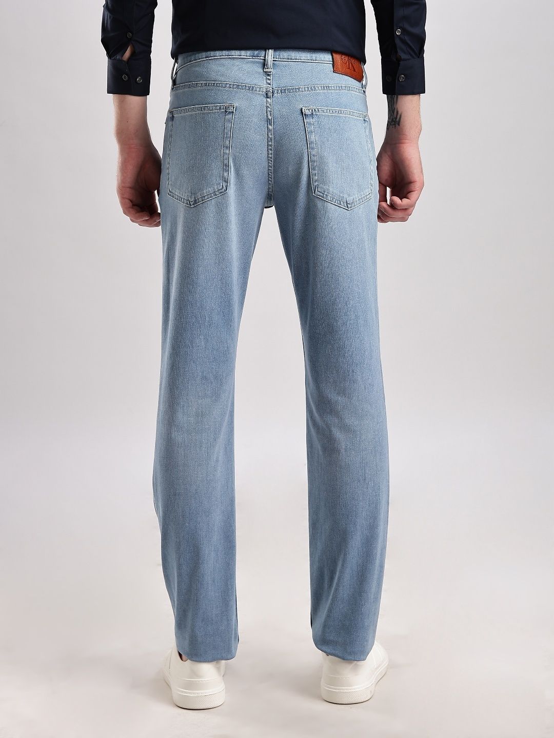 Men Urban Slim Slim Fit Light Fade Stretchable Jeans - Image 3