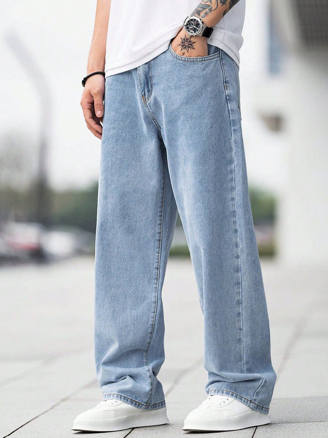 Men Regular Fit Mid-Rise Stretchable Jeans - Image 2