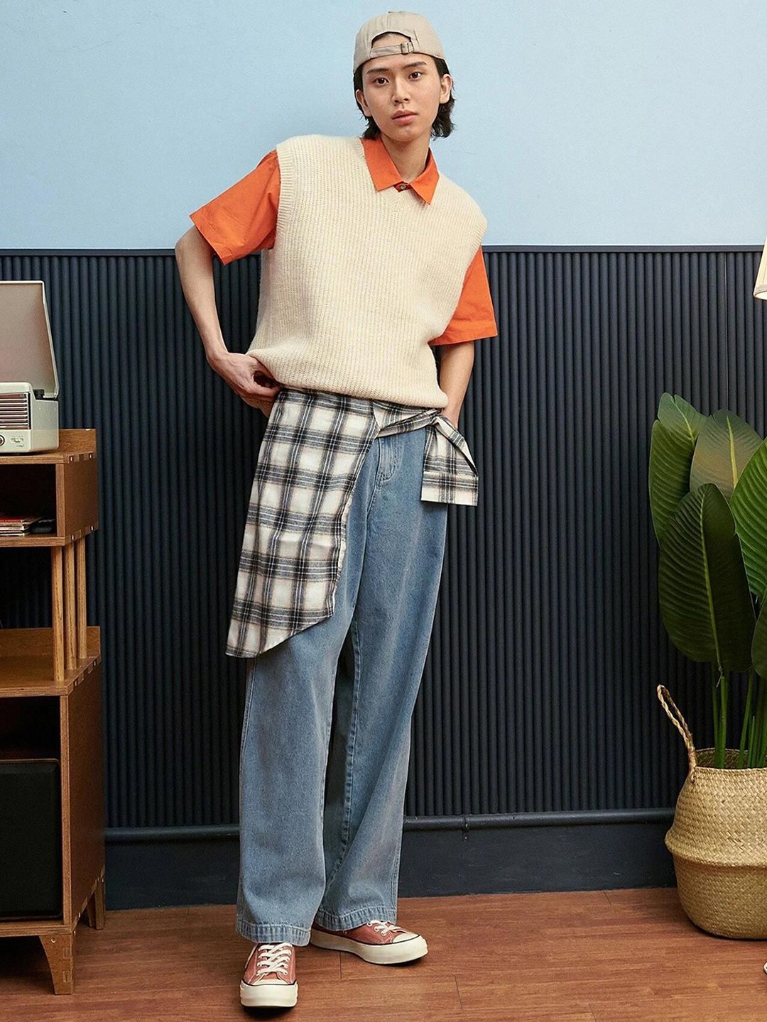 Men Regular Fit Mid-Rise Stretchable Jeans - Image 3