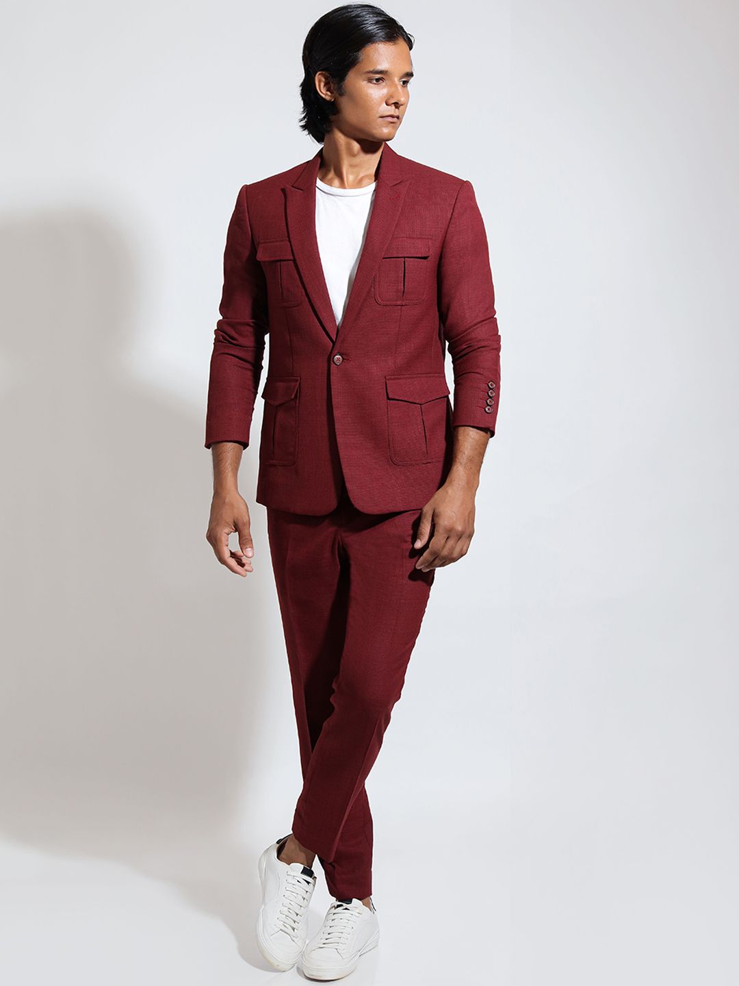 Notched Lapel Slim-Fit Single Breasted Woollen Blazer