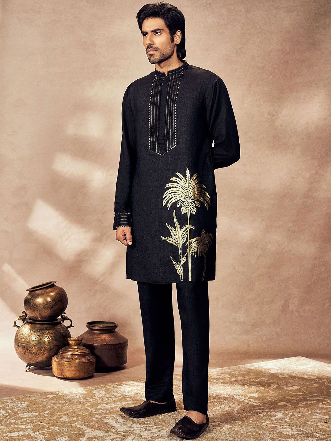 Floral Printed Mandarin Collar Thread Work Straight Kurta