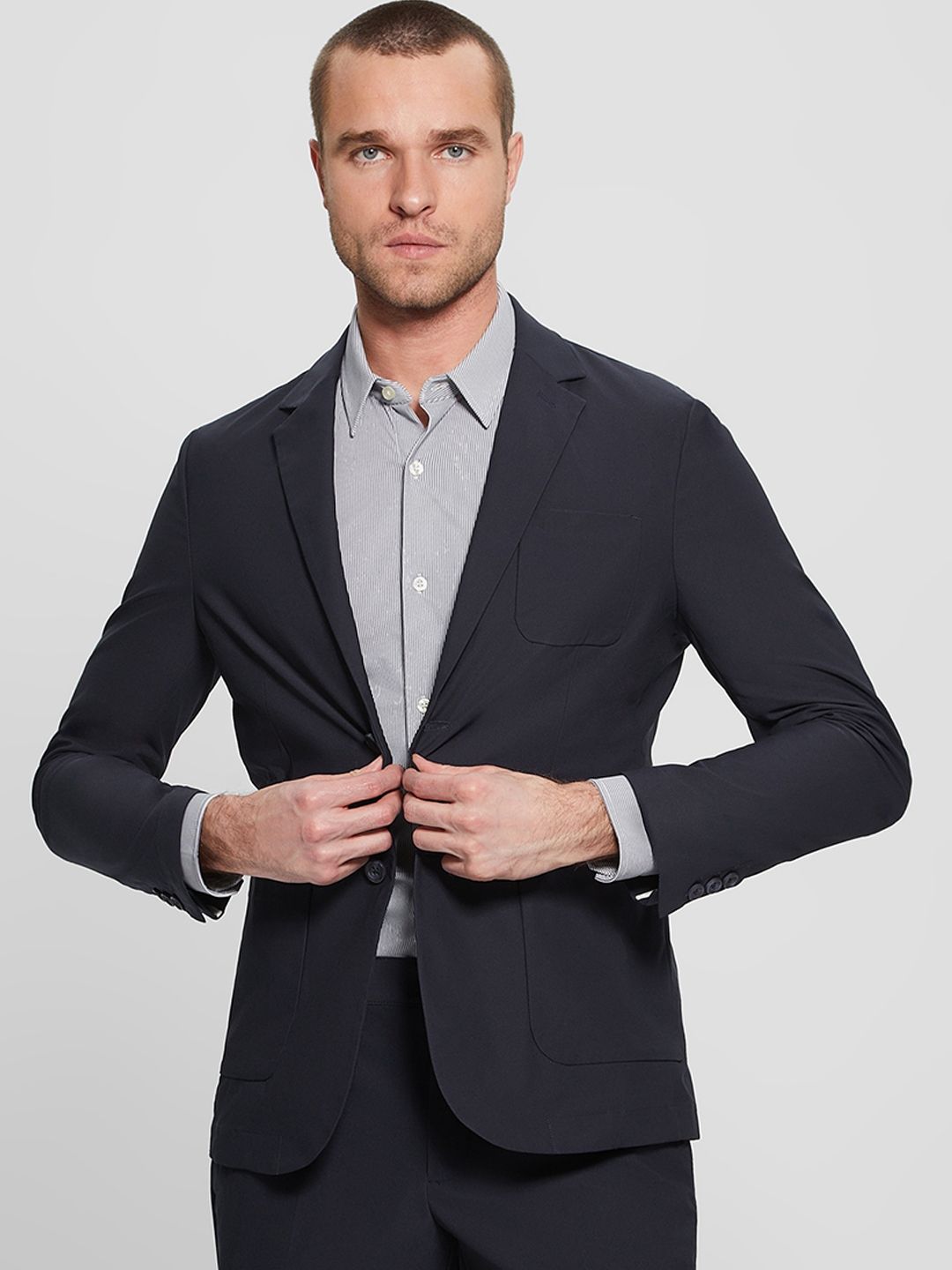 GUESS Single-Breasted Formal Blazer - Image 2