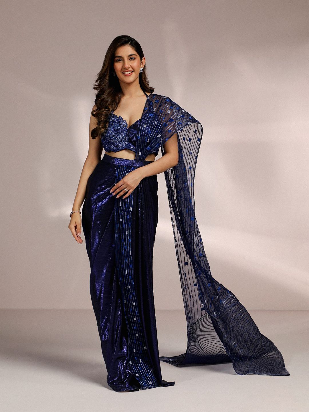 MONI K LABEL Embroidered Striped Ready to Wear Saree - Image 2