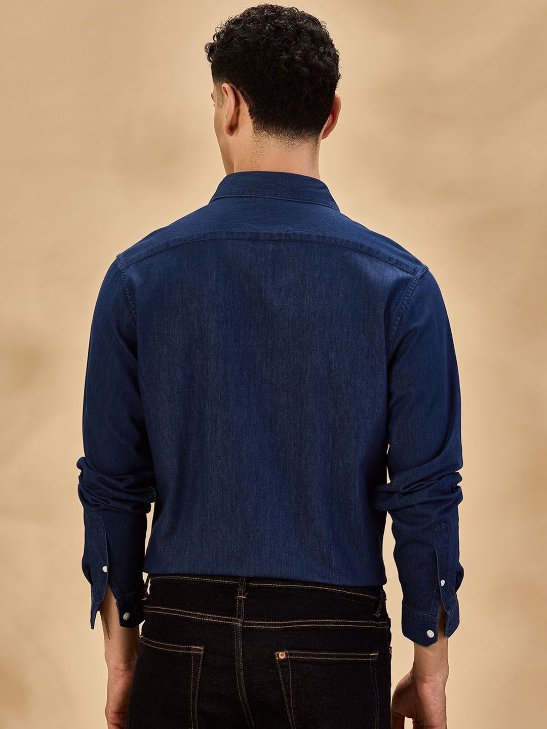 Men Comfort Spread Collar Solid Denim Casual Shirt - Image 4