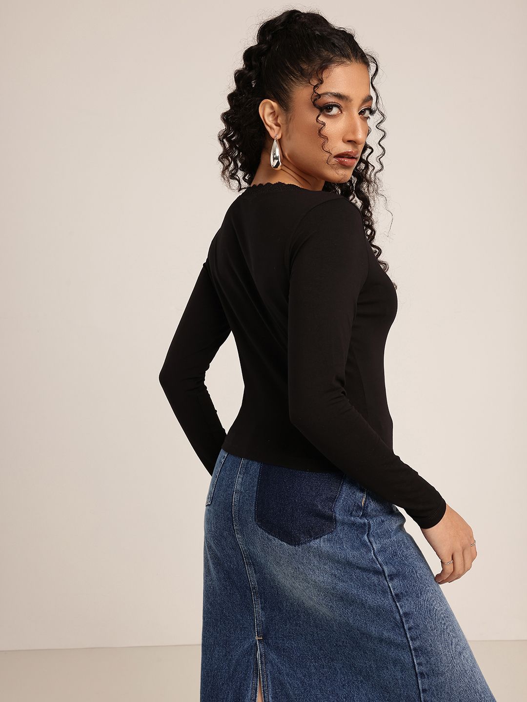 Lace Insert Scoop Neck Fitted Top - Image 4